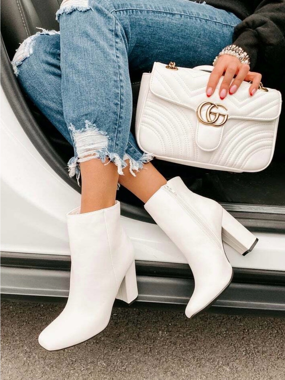 Women's White Block Heel Ankle Boots - Chic Zip-Up Booties